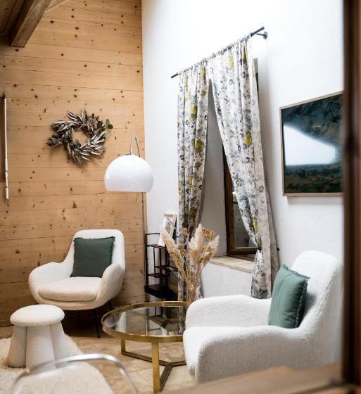 Pensão Chalet 4 Saisons Guesthouse