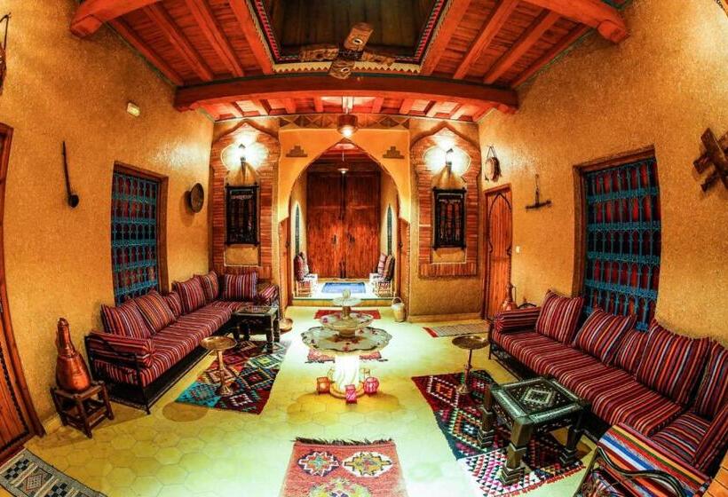 بنسيون Dar Marco Polo