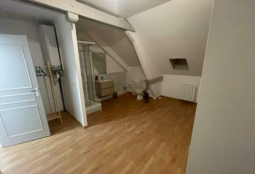 بنسيون Duplex à Noyon
