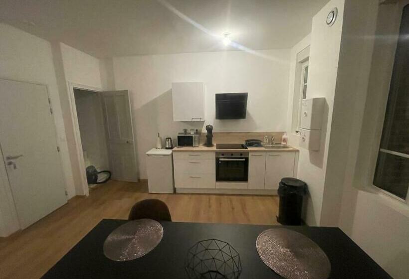 بنسيون Duplex à Noyon