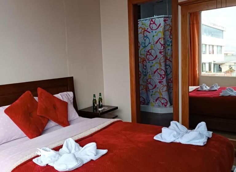 بنسيون Nice Hostal El Quinche
