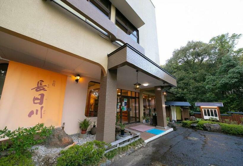 ريوكان Nagahigawa