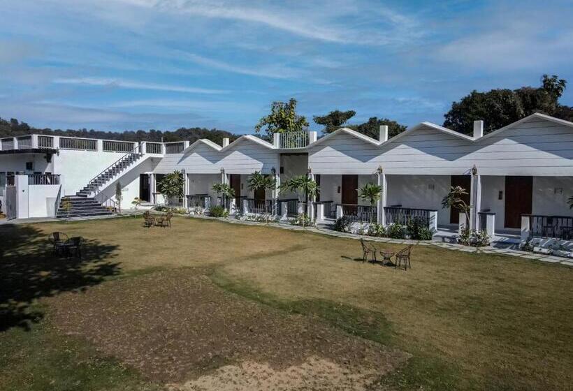 Yellow Tail By Puggles Resorts