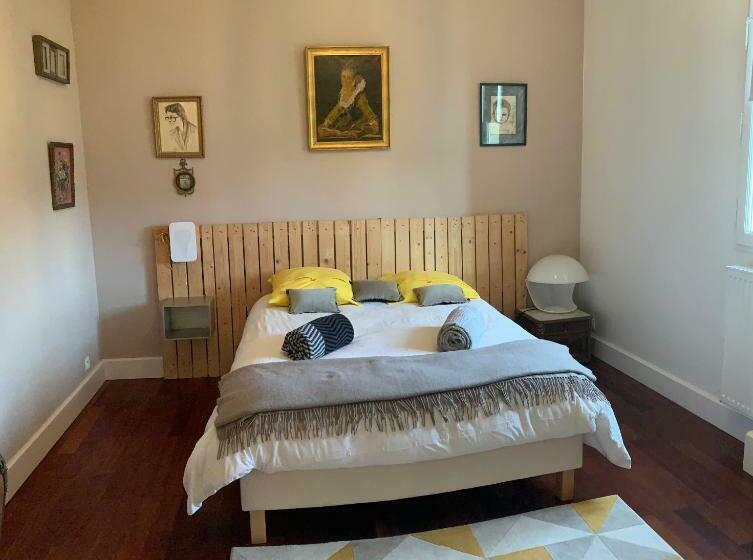 Bed and Breakfast Suite Privative Abella Aile De Maison Bourgeoise
