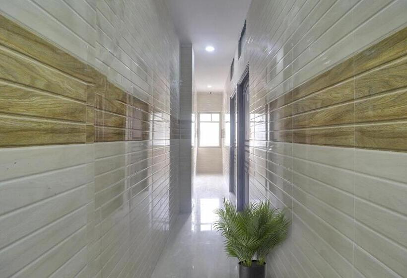 هتل O Ashoka Classic Near Gokul Chat