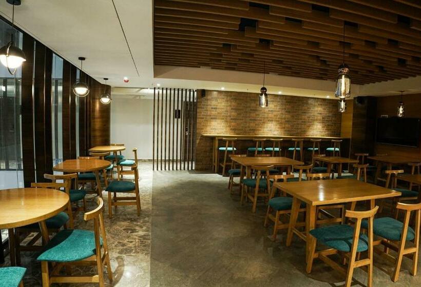 فندق Atrium Boutique