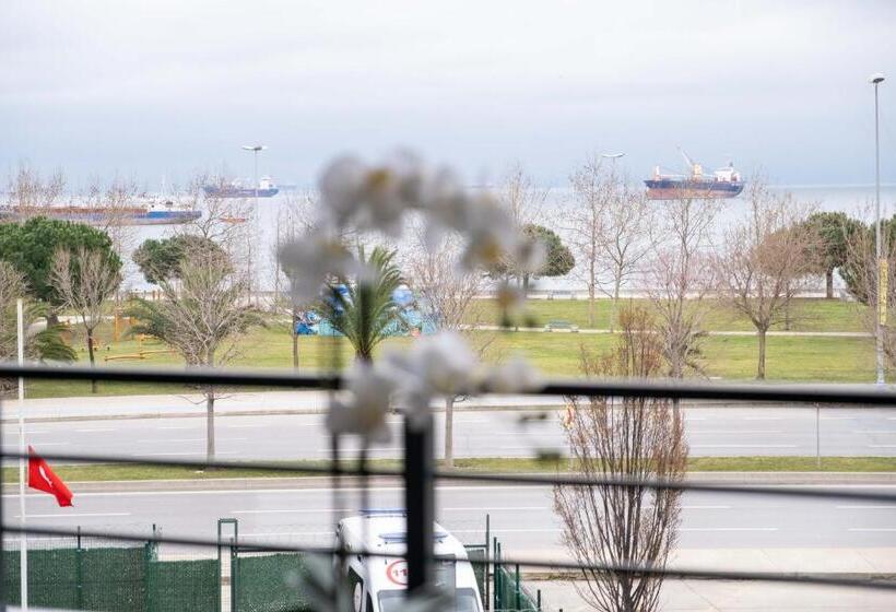 호텔 Destiny Marine