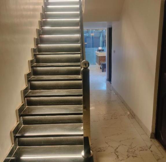 هتل Khubsaras Palace By Chhabra S