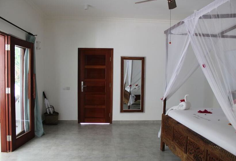 ホテル Kivuli Beach Resort Paje