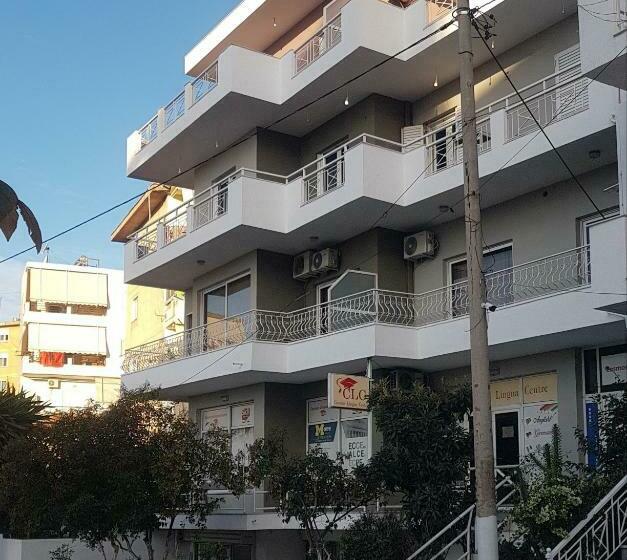 بنسيون Aralis Rooms