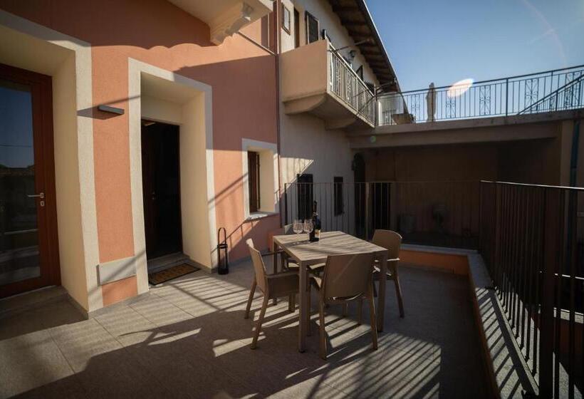 펜션 Buonvivere House