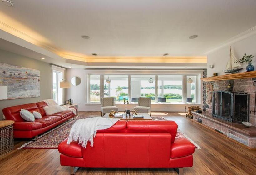 بنسيون Ocean Bay View Luxury Guesthouse