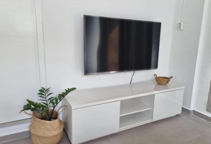 پانسیون Studio Apartment Volterra Curacao