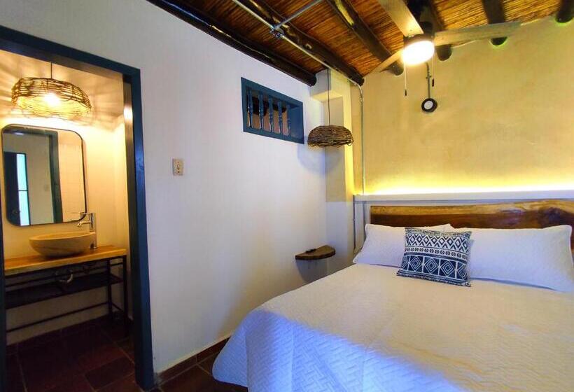 پانسیون Trip Monkey Girón