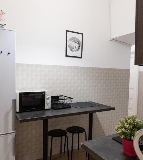 هاستل Clicktheflat Aleje Niepodległości Center Apart Rooms