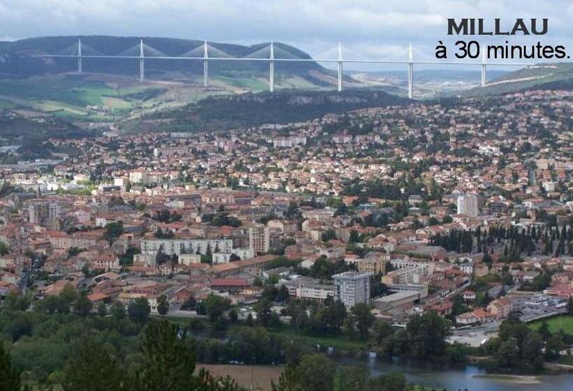 Bed and Breakfast Chambre Au Calme Avec Spa Privatif Gratuit Sud Aveyron Les Palmiers Des Causses