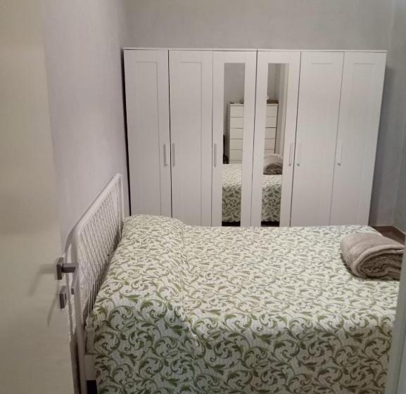 تختخواب و صبحانه La Casa Di Francy