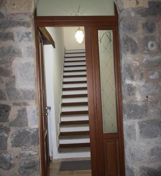 민박 La Dimora Di Euterpe