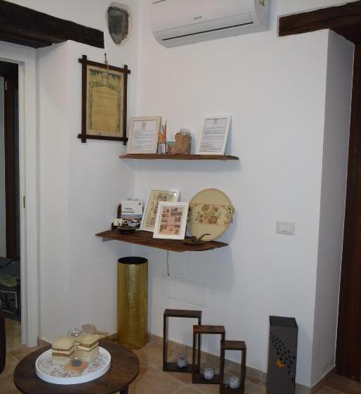 민박 La Dimora Di Euterpe