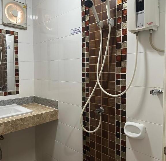 هتل โรงแรมกู๊ดเรสซิเดนซ์   Good Residence