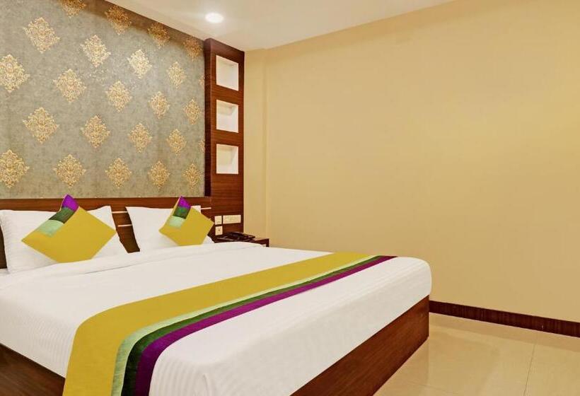Itsy Hotels Sapphire Residency