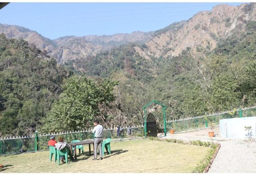 בית מלון כפרי The Jungle View Resort & Restaurant, Bhogpur