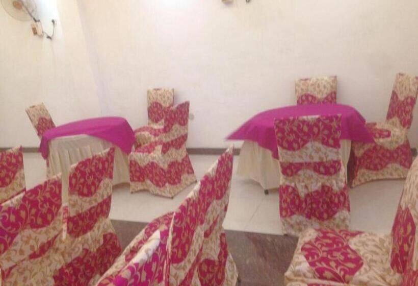 Hotel M.a International, Amritsar