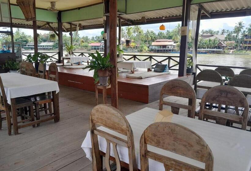 پانسیون Rivergarden Guesthouse And Restaurant