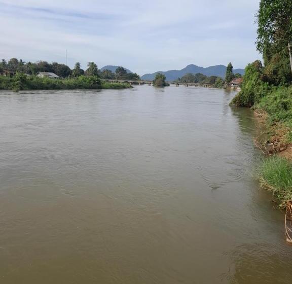 پانسیون Rivergarden Guesthouse And Restaurant