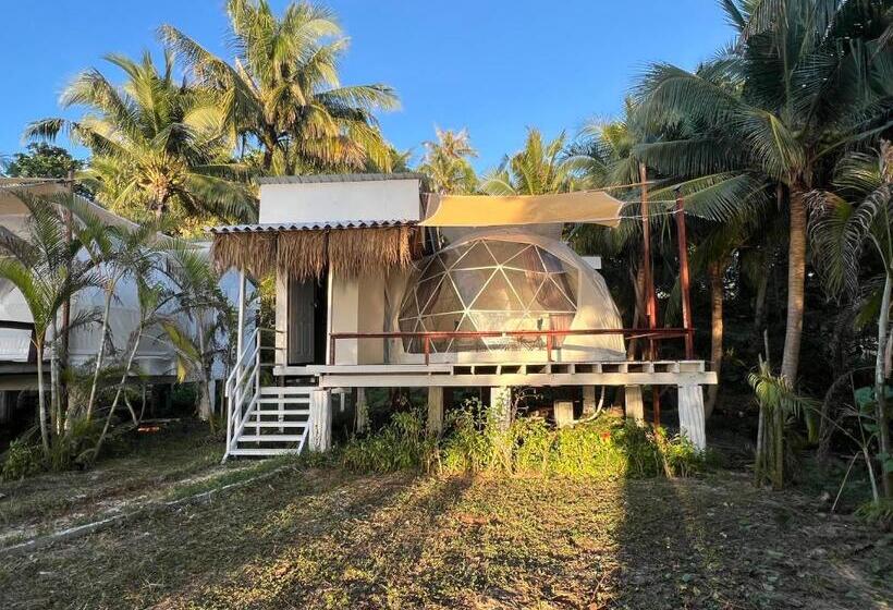 استراحتگاه Kohmak Homehug&beachclub