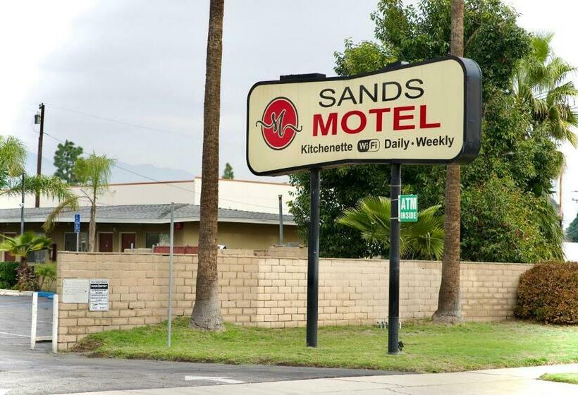 Sands Motel