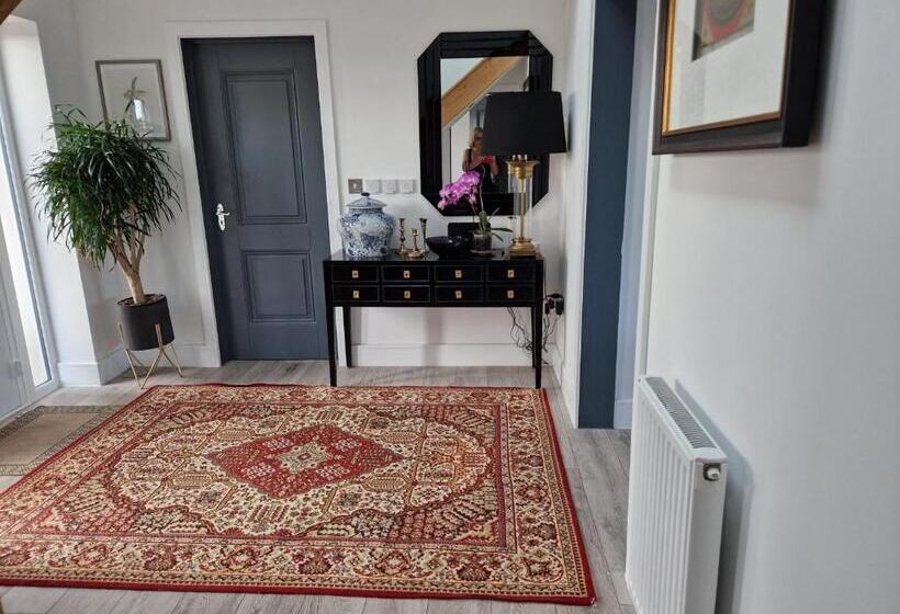 مبيت وإفطار Hillvine