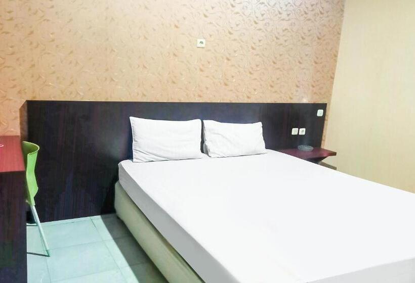 هتل Oyo 91936  Lima Dara
