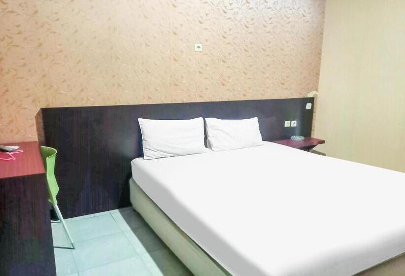 هتل Oyo 91936  Lima Dara