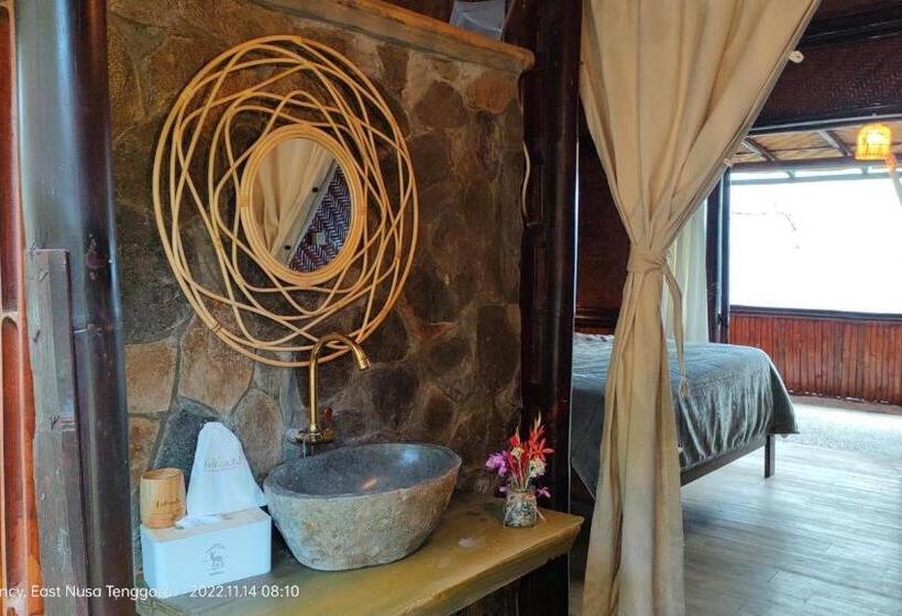 Kelimutu Paradiso Resort