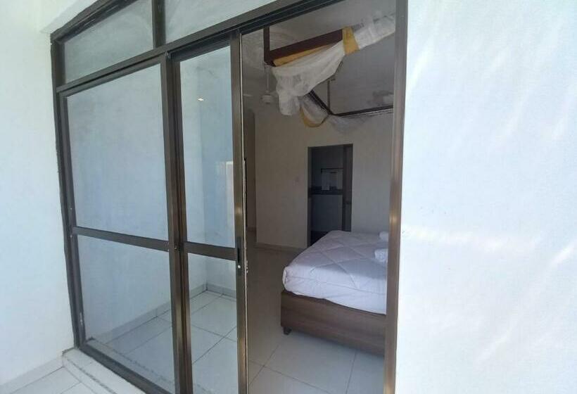 Maranda Deluxe Double Seaview Room B&b With Pool