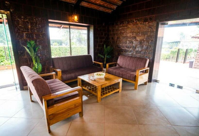 Akay Resort & Villa