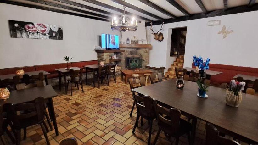 فندق صغير Dikke Vriend , Herberg & Taverne