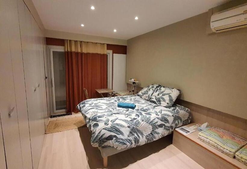 تختخواب و صبحانه Chambre Balnéo à Chaumont