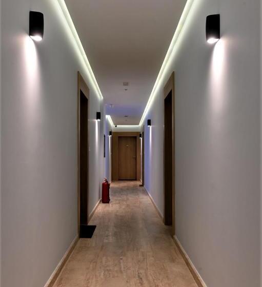 Dino Panorama Gallery And Library Zlatibor