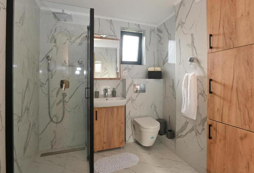 Dino Panorama Gallery And Library Zlatibor