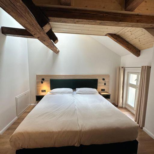 Hopfenhotel Am Adenauerufer