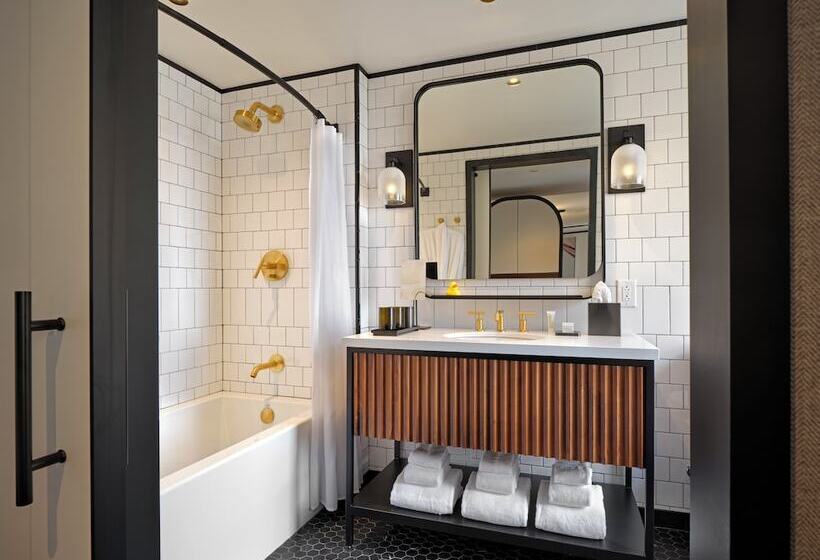 21c Museum Hotel St Louis