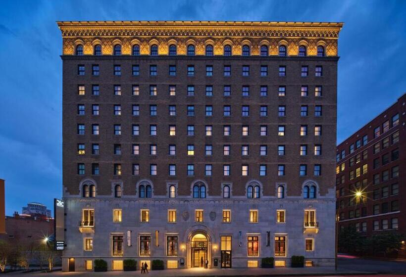 21c Museum Hotel St Louis