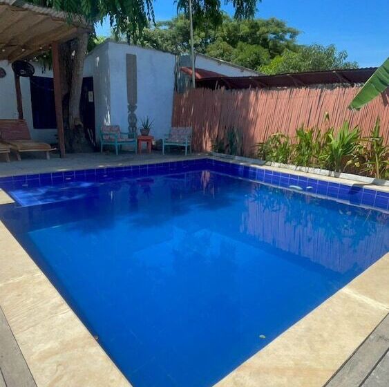 هتل Renasci Palomino