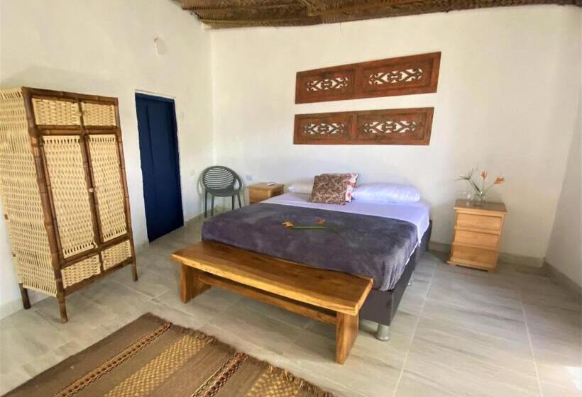 هتل Renasci Palomino