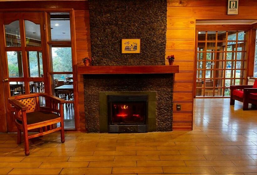 Отель Y Cabañas Villarrica
