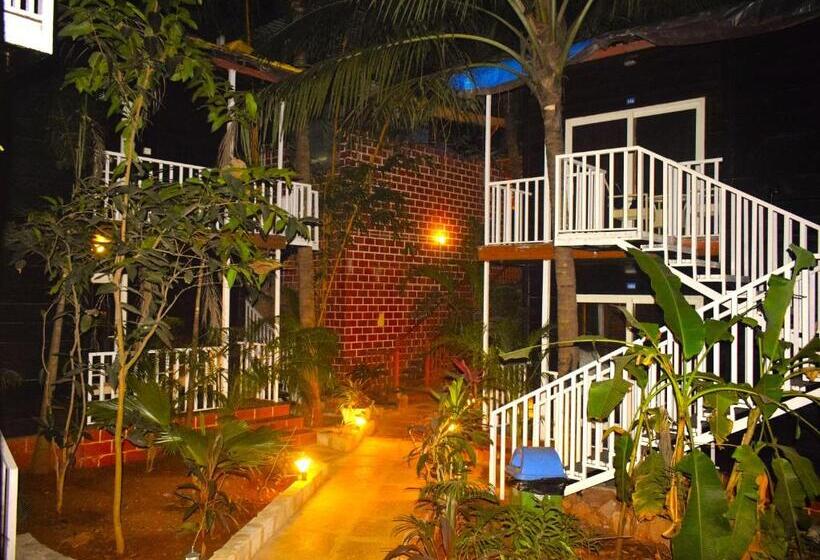 Kayaniv Resort