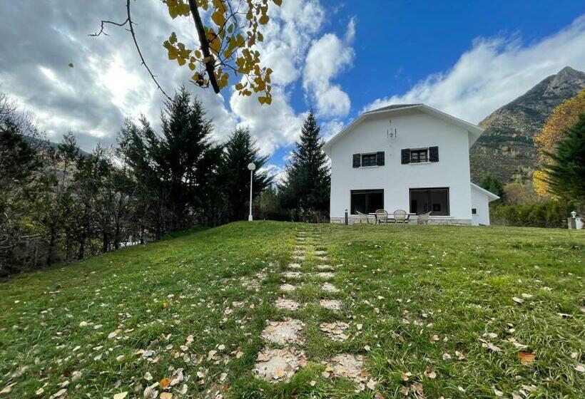 Mirador Del Valle Bed & Breakfast