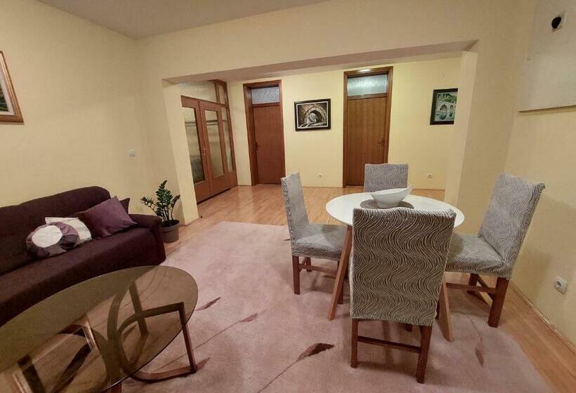 Пансион Apartman Podkoran Pale